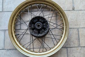 Cerchio posteriore Suzuki DR 600