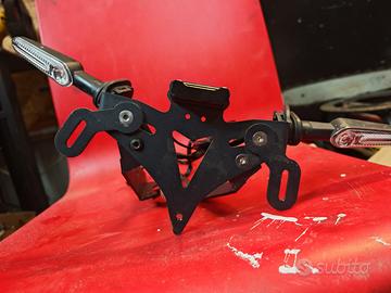 porta targa Yamaha MT 09 