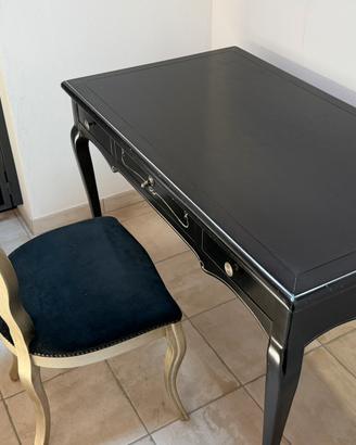 Scrivania/ tavolo consolle trucco con sedia nero/a
