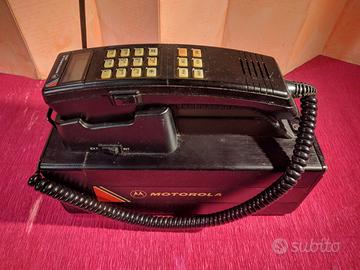 Cellulare vintage MOTOROLA ETACS 4800x anno 1989