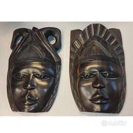 Mori maschere da parete dal Lagos- Nigeria