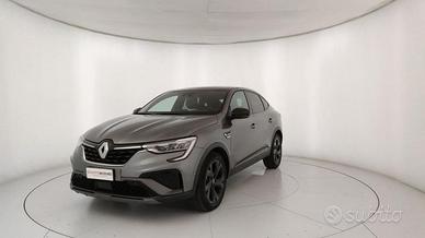 Renault Arkana Hybrid E-Tech 145 CV R.S. Line