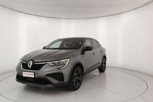 Renault Arkana Hybrid E-Tech 145 CV R.S. Line