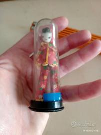 Mini bambola da collezione