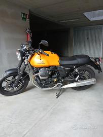 Moto Guzzi V 7