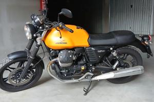 Moto Guzzi V 7