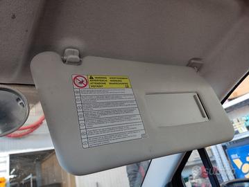 Aletta parasole destra OPEL AGILA del 2011