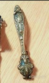 SchiacciaNoci Antico Porta Timbri Ferro Da Stiro