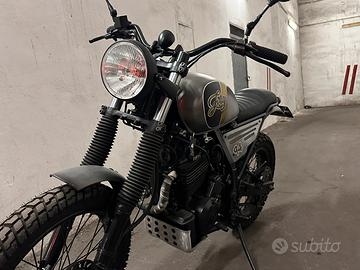 Honda Dominator scrambler