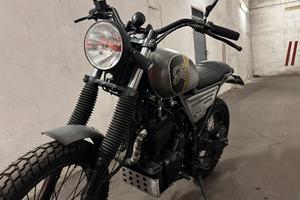 Honda Dominator scrambler