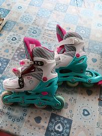 Roller Raven regolabili per bambini, taglia 30-33.