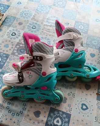 Roller Raven regolabili per bambini, taglia 30-33.