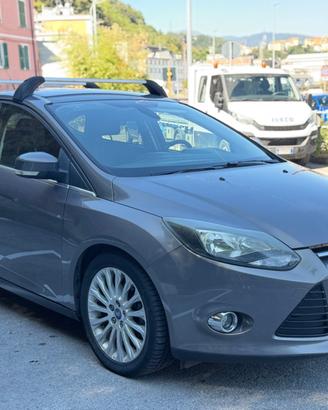 Ford Focus 1.6 TDCi 115 CV Titanium - 2012 gancio 