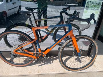 Bici gravel RIDLEY KANZO ADVENTURE