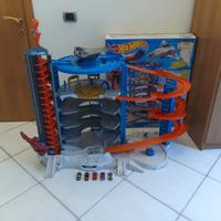 Mega garage hotwheels 