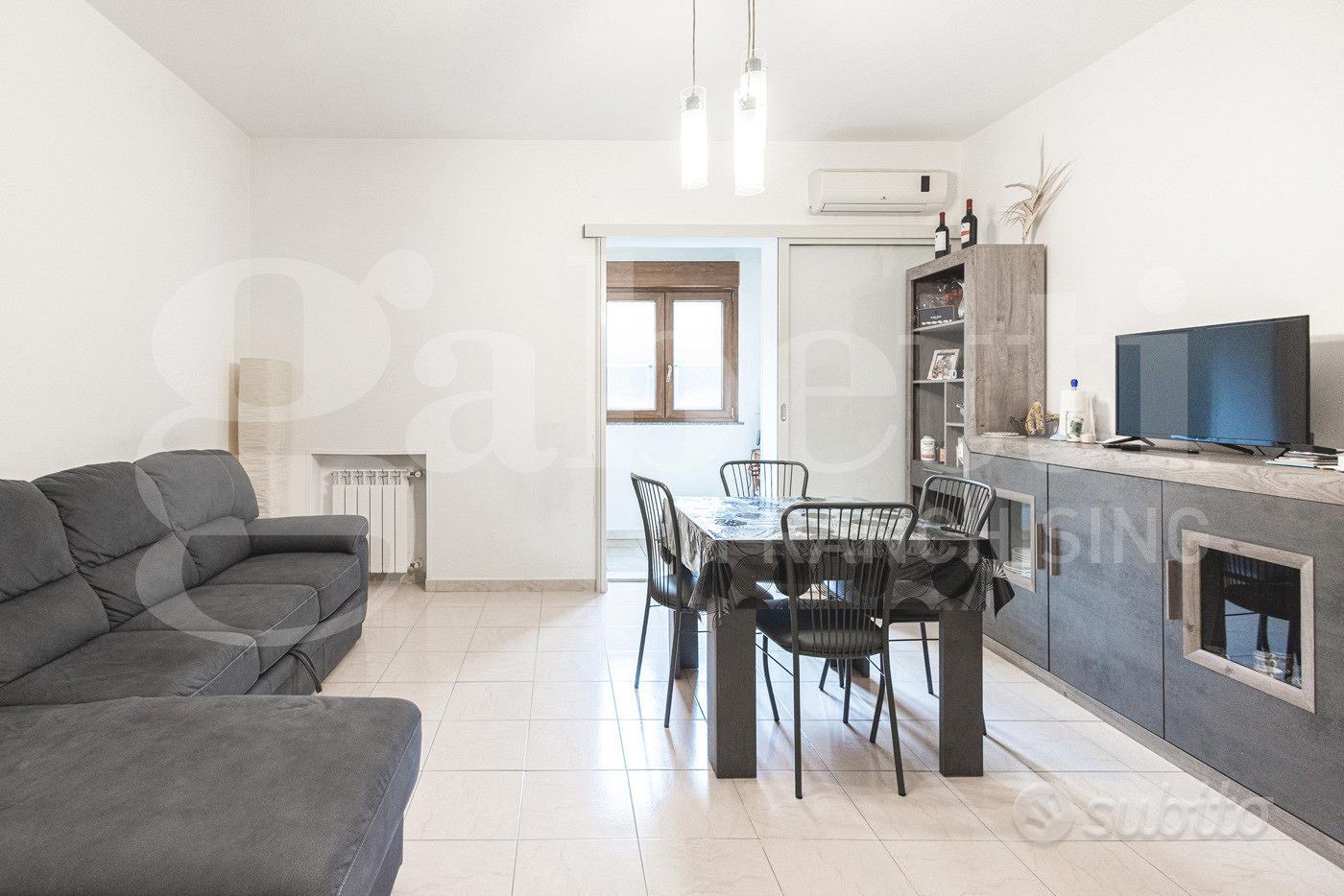 Apartment in Cagliari, Is Mirrionis - Vista 5