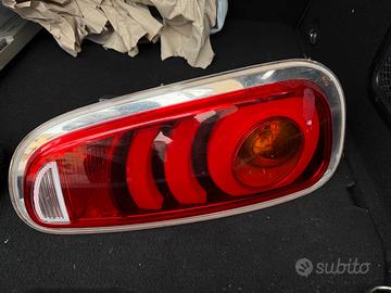 Faro posteriore destro LED mini f54