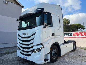 Iveco S-Way 490, anno 2022, km 407.000, ADR, Retar