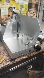 Affettatrice professionale da banco – lama 30 cm