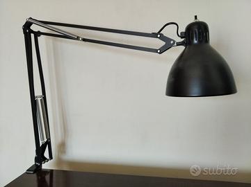 Lampada studio snodabile Luxo L-1 originale