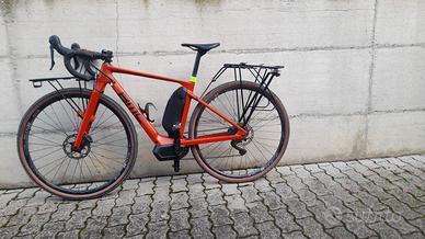 BMC Egravel Ebike a pedalata assistita
