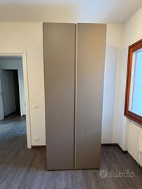 Armadio e cassettiera