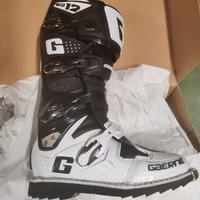 Gaerne SG12 + Vibram Stivali Enduro