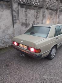 Mercedes 190e 1983