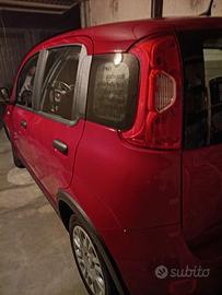 Pandina Hybrid S&s Rossa full optional