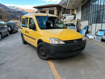 Ricambi Opel Combo 2008 giallo vetrato