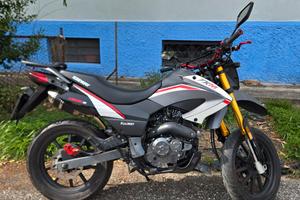 Keeway TXM