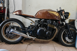 Cafè Racer ASI progetto custom Suzuki 570