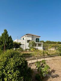 Rif. 05e - immobile con terreno