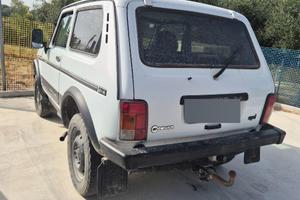 Lada Niva 1.7 benzina gpl