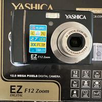 YASHICA EZ F12 FOTOCAMERA DIGITALE NUOVA