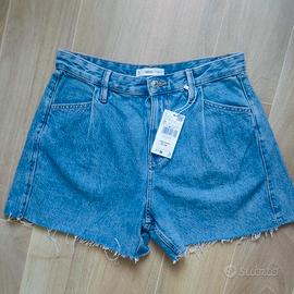 Shorts jeans Mango con pinces e orlo sfilacciato