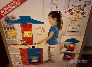 Cucina giocattolo nuova per bambini 36+