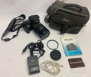 Macchina fotografica Canon EOS 400D con accessori