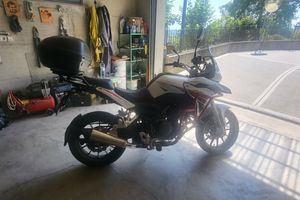 Moto trk 251