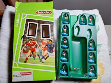 Squadra Subbuteo Aston Villa 776 con etichetta ref