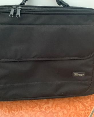 Borsa computer