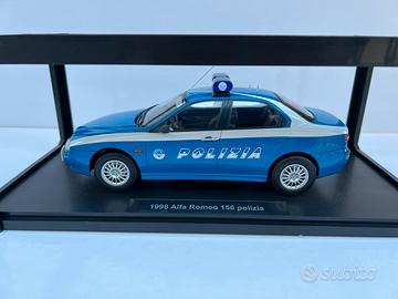 Alfa Romeo 156 Polizia 1998 1:18 Triple9 1/18