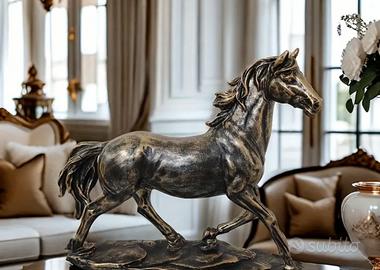 Statua di cavallo vintage
