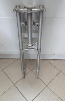 Forcella completa peugeot 130 - 104 -105 nuovo