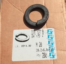 Ranelle elastiche grosse e spine lotto 5,5 kg