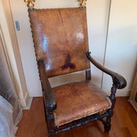 Poltrona trono in cuoio e legno