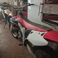 HONDA CRF 450 PRIMA SERIE