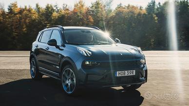 Lynk&co 01 Plug-in 179 cv Tetto/360/Led/cerchi 20/