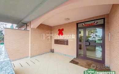 SPLENDIDO DUE LOCALI CON BOX