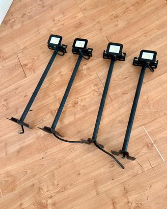 4 Faretti LED con Staffa 55cm per Insegne Vetrine